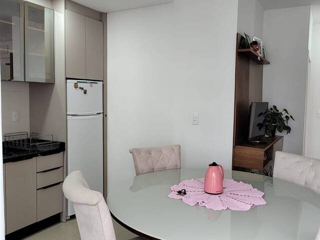 Apartamento para Venda em Navegantes - 5